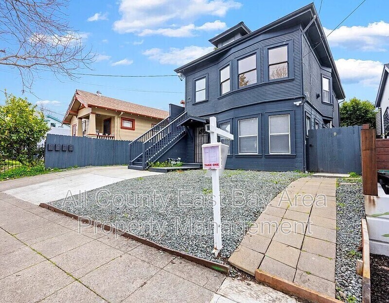 Foto principal - 1015 47th St