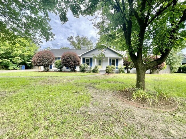 Building Photo - 427 Dunmore Rd