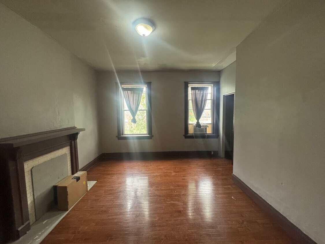 Primary Photo - 3630-3632 Alberta St