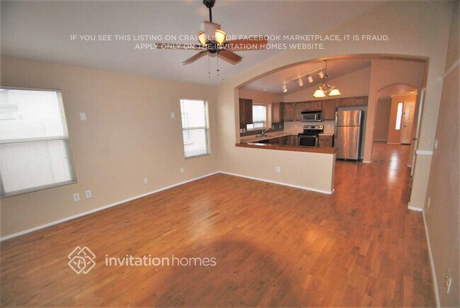Building Photo - 16004 W Meade Ln