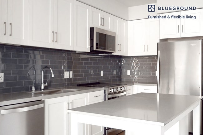 Foto del edificio - 1001 Harvey Dr