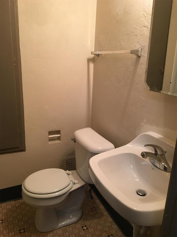 Foto del edificio - 414 Dousman St