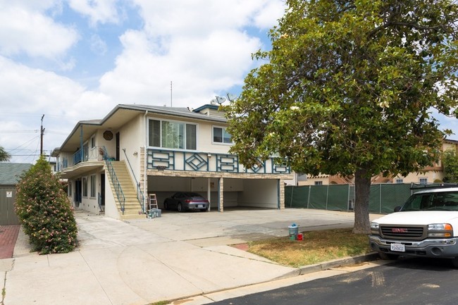 Building Photo - 1547 S Orange Grove Ave