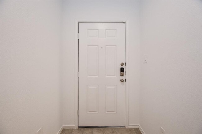 Building Photo - 1106 Cattle Chute Ct
