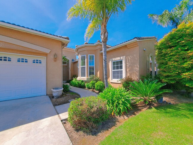Foto del edificio - Charming 4 Bedroom House To Call Home -  $...