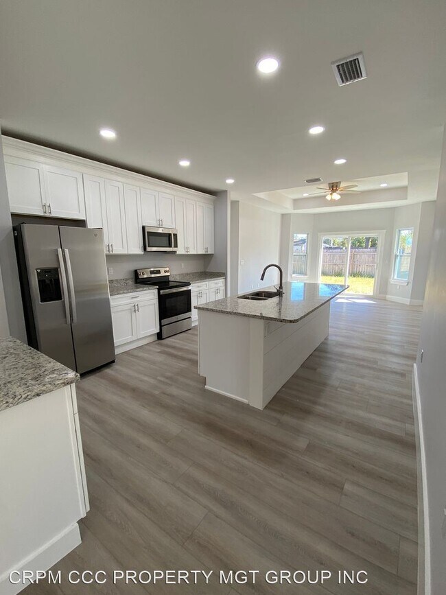 Building Photo - 3 br, 2.5 bath House - 4090 Woodridge Rd