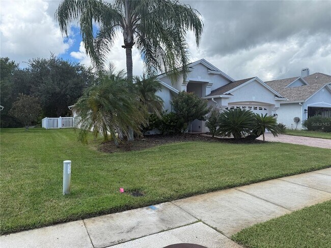 Foto del edificio - 219 Bay Arbor Blvd