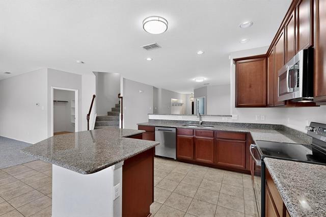 Building Photo - 2224 Loreto Dr