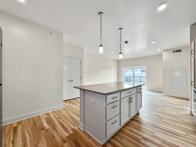 Building Photo - Stratford Pointe