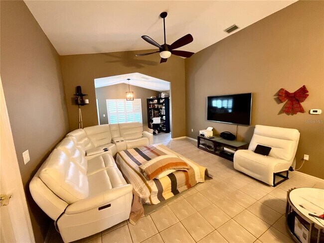 Building Photo - 2789 Morningside Dr