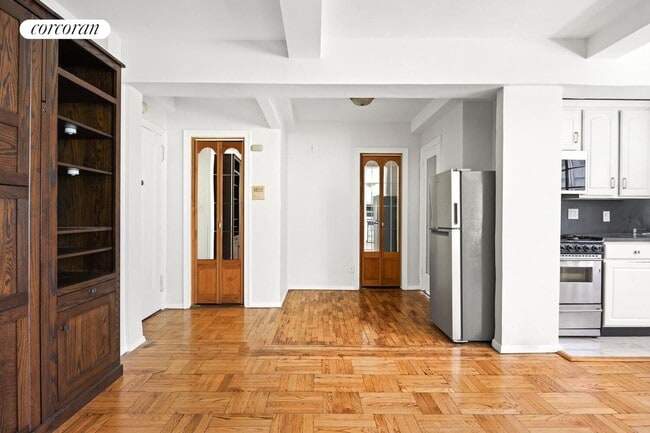 Foto del edificio - 140 E 40th St