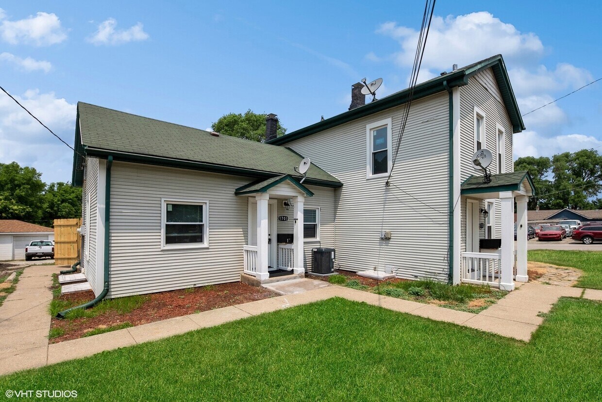 Primary Photo - 1701 State St S