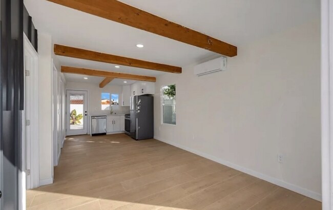 Foto del edificio - 3652 W 111th Pl