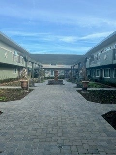 Building Photo - The Orleans