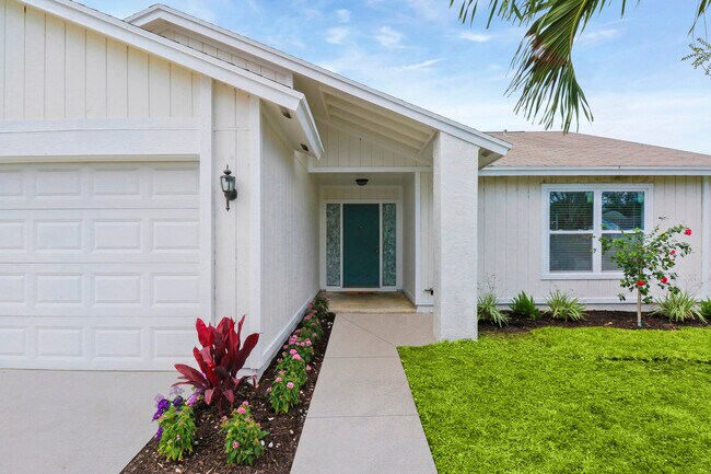 Building Photo - 107 Greenbriar Dr