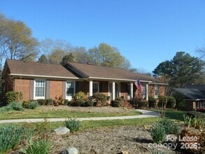 Building Photo - 1330 E Barden Rd