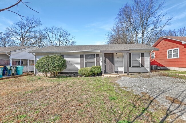 Building Photo - 528 N Ricketts St