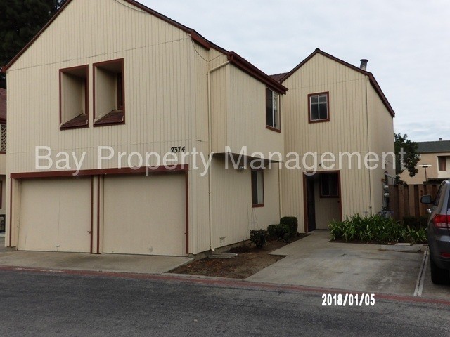 Primary Photo - 2374 N Main St