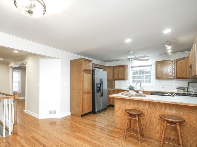 Foto del edificio - 325 Loomis St