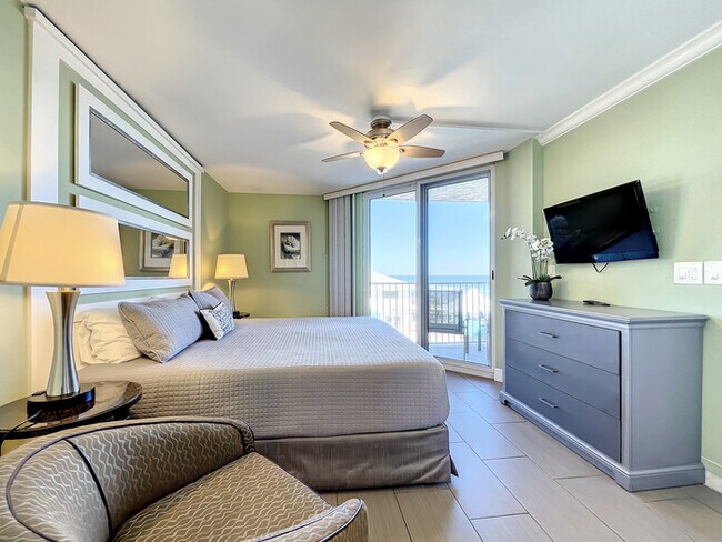 Building Photo - Oceania Beach Club 307