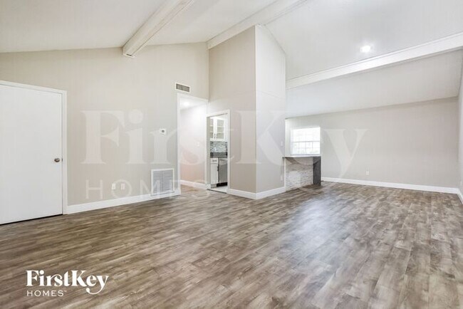 Foto del edificio - 1520 Tivoli Dr
