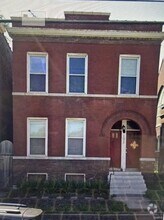 Building Photo - 1077 S Taylor Ave