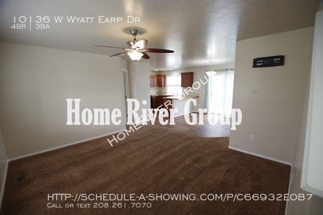 Building Photo - 10136 W Wyatt Earp Dr