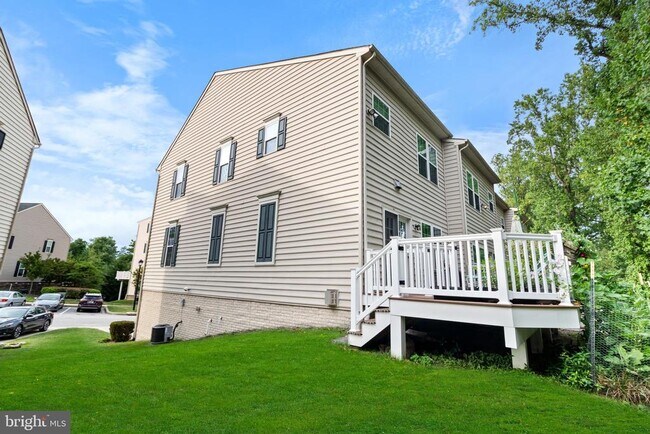 Building Photo - 8633 Enoch Pratt Dr