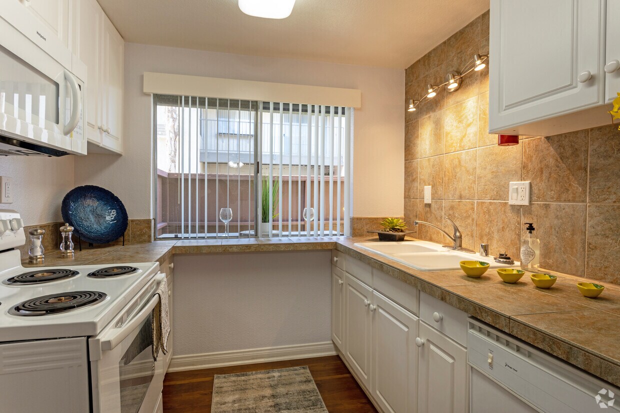 3400 South Main Street Apartments in Santa Ana, CA Westside Rentals