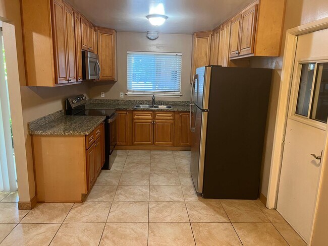 Foto del edificio - 777 N 20th St