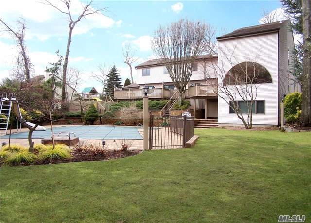 Building Photo - 11 Ardra Ct