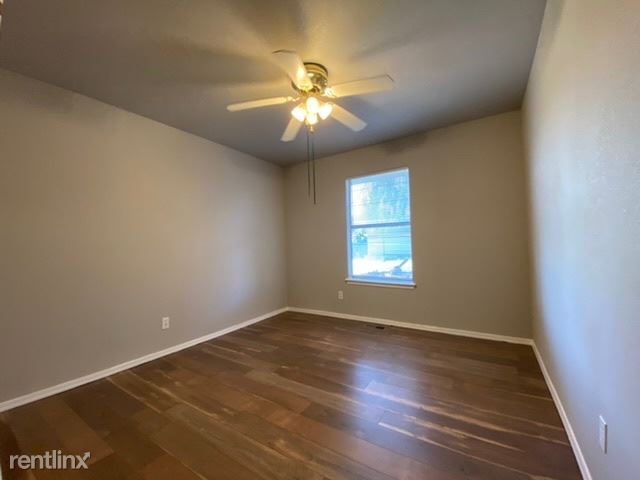 Foto del edificio - 2 br, 2 bath House - 1615 N Hickory Ave