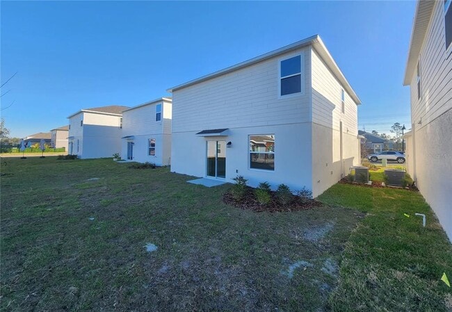 Building Photo - 2215 Green Valley St