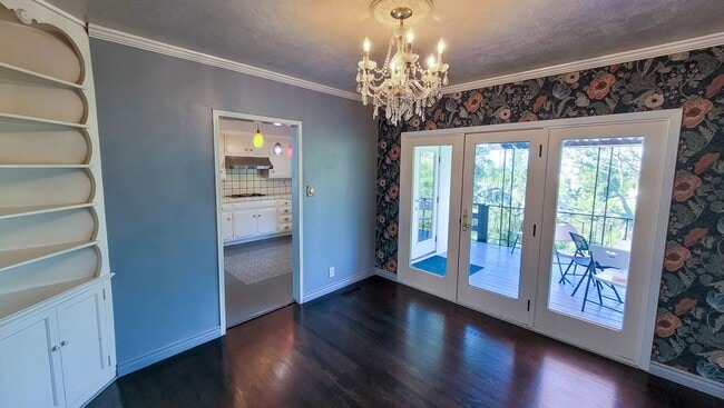 Foto del edificio - Gorgeous 3 Bed 2 Bath House In Whittier Co...
