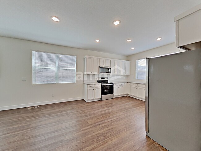 Building Photo - 4735 Crestone Peak Street
