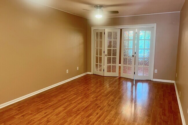 Foto del edificio - 2732 S 17th St