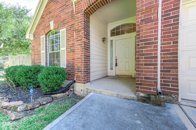 Foto del edificio - 3347 Pebble Beach Ln