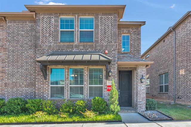 Foto principal - 910 Estelle Dr