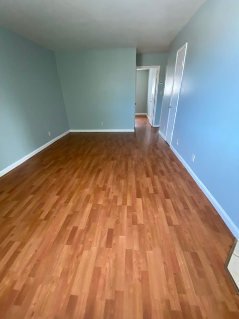 living - 3233 Rockport Ave
