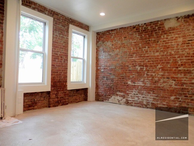 Foto del edificio - 7110 60th Ln