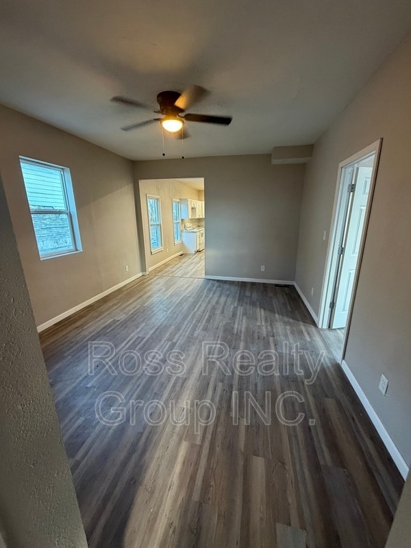 Foto del edificio - 1441 N Erie St