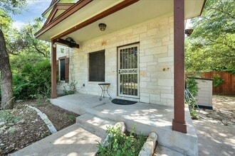 Building Photo - 15102 Bowling Ln