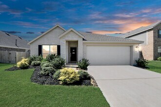 Building Photo - 2302 Dewford Fls Dr