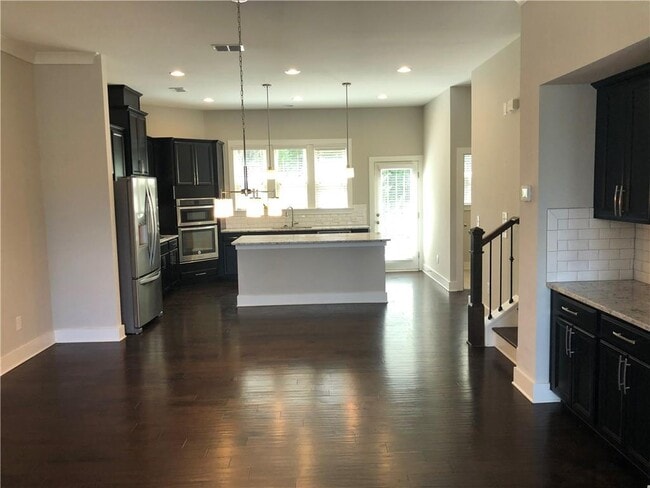 Building Photo - 2184 Haydon Ln