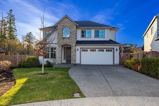 Building Photo - Beautiful Gated 3-Bedroom Home in Camas – Loft/family room, Bonus room, and Outdoor Living!