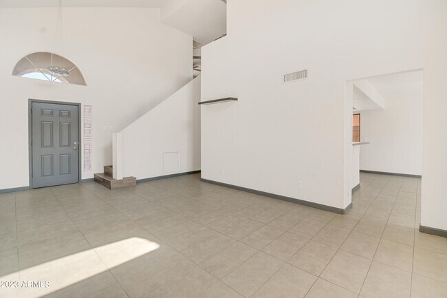 Building Photo - 4703 E Angela Dr