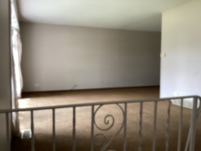 Foto del edificio - 928 N Rohlwing Rd