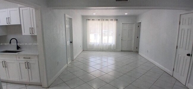 Foto del edificio - 6332 Garfield St