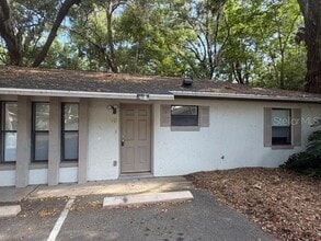 Building Photo - 32818 Lake Square Ct
