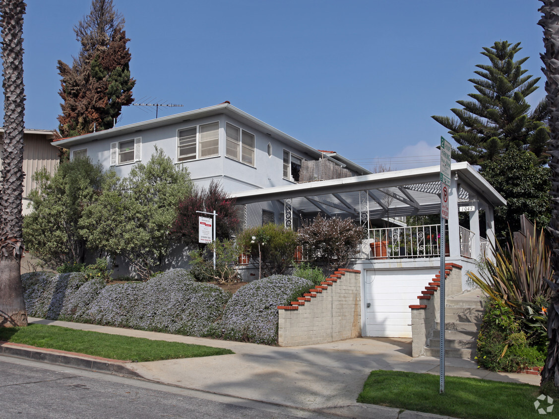 Foto principal - 1047 19th St in Santa Monica - North of Wi...